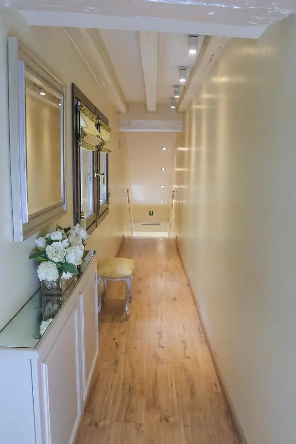 Relais Venezia Hotel