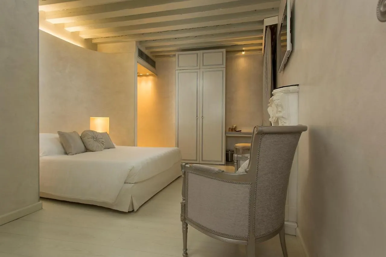 ***  Hotel Relais Venezia Italia
